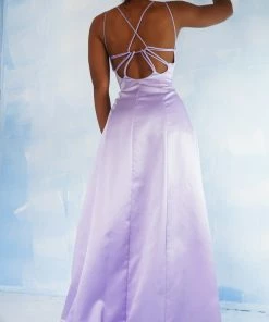 Masha & Jlynn Vintage 90โs Purple Prom Dress (S-M)