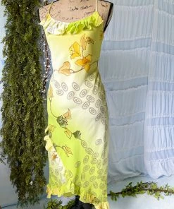 Masha & Jlynn Vintage 90's Layered Floral Midi Dress. Dresses