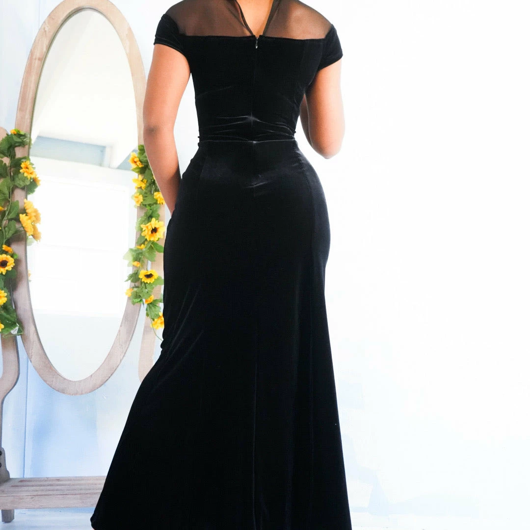 Masha & Jlynn Dresses Vintage 90’s Velvet Mesh Panel Evening Dress (M) 5 Masha & Jlynn Dresses Vintage 90’s Velvet Mesh Panel Evening Dress (M)